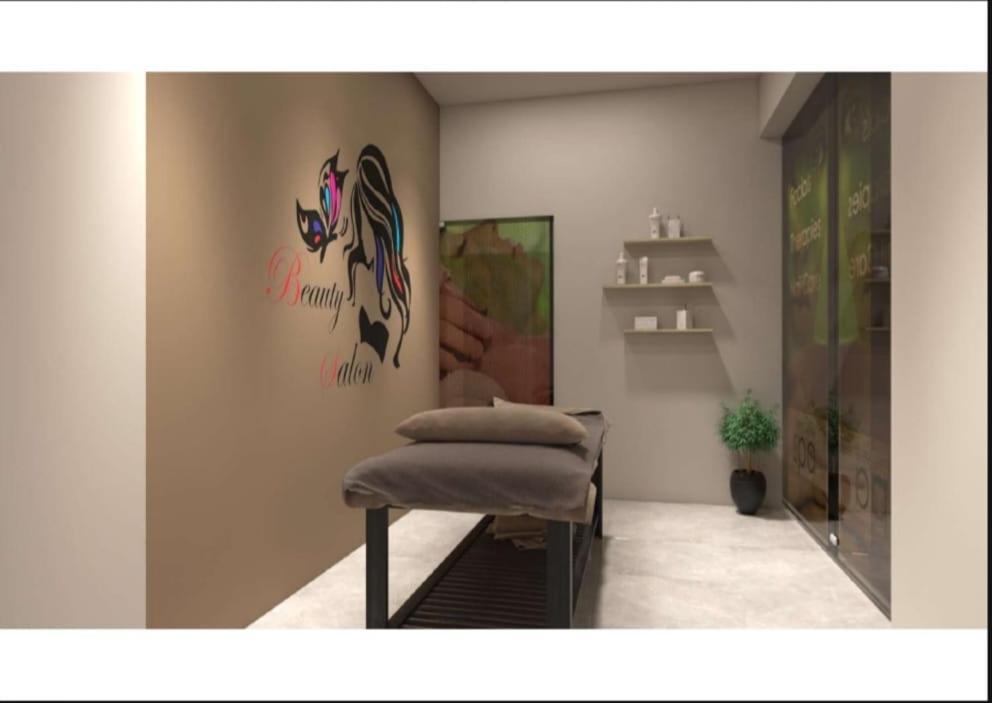 ホテル Iswarya Residency コッタヤム エクステリア 写真